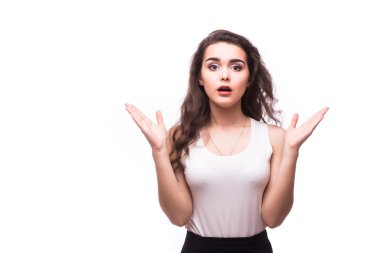 Beyaz arka plan üzerinde sürpriz genç kız öğrenci.