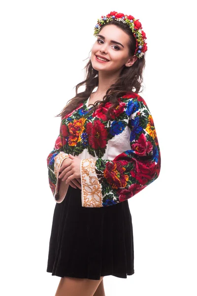 Женщина в украинской национальной одежде — стоковое фото