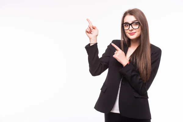 Jonge elegante business woman wijzend onzichtbare product — Stockfoto