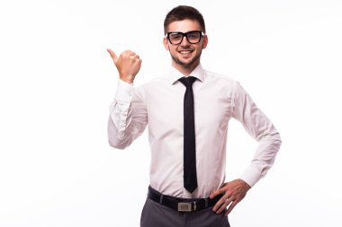 beyaz üzerine yakışıklı işadamı