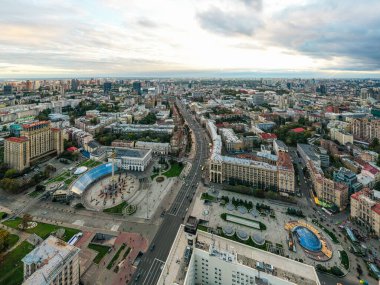 Kyiv merkezindeki Independence Meydanı 'nın hava görüntüsü.