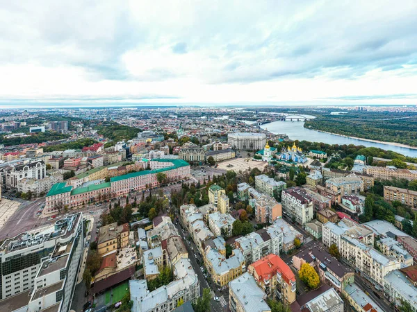 Flygfoto Över Sophia Katedralen Och Kiev Stad Skyline Från Ovan — Stockfoto