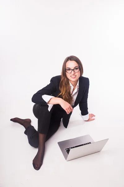 Jonge bedrijf dame met laptop — Stockfoto