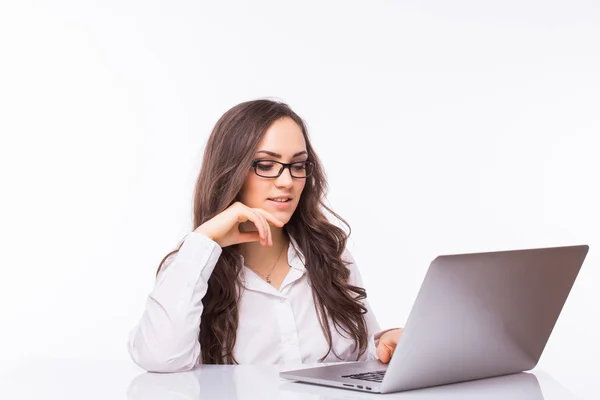 Business Woman  with glasses using laptop computer pc — Stock Photo, Image