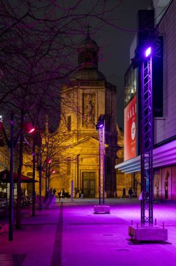 Brüksel, Belçika - 13 Şubat 2026: Parlak Brüksel Işık Festivali