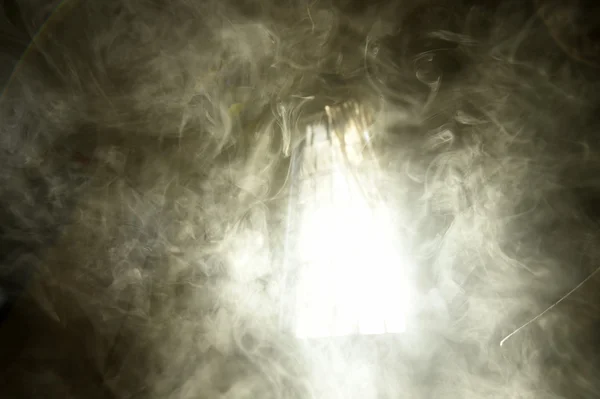 Füst a sötét szobában — Stock Fotó
