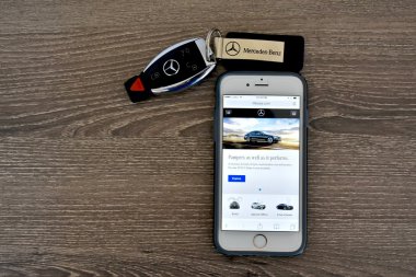 Apple iphone 6s ve Mercedes-Benz anahtar