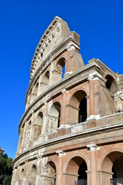 Römisches Kolosseum in Rom — Stockfoto