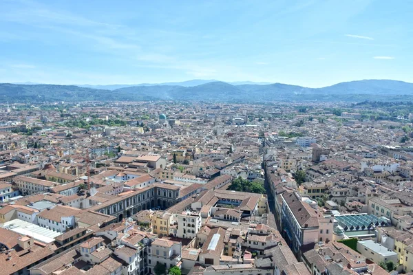 Looking out over the city of Florence in Italy — Stock Photo, Image