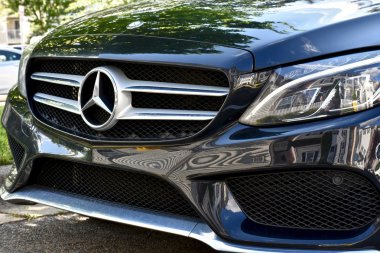 Güzel Mercedes-Benz C400 