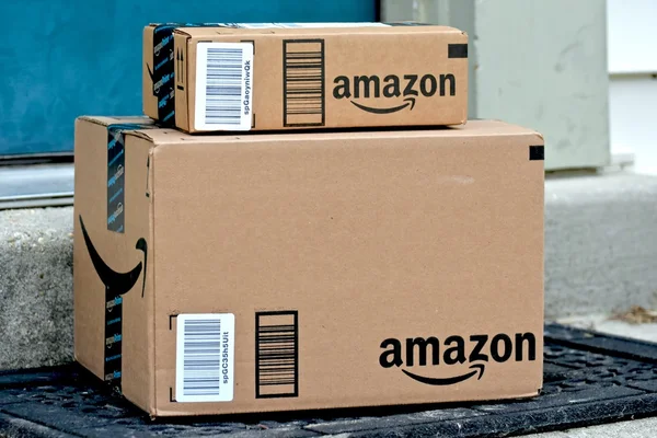 Amazon packages delivered to a home — Stock Photo, Image