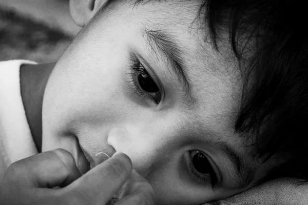 Face cute little boy sad alone ,black and white tone — Stock Photo, Image