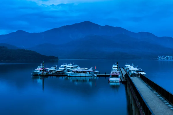 Sol måne sjö, Taiwan — Stockfoto