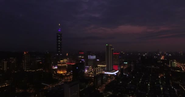 Stad van Taipei op luchtfoto schot, Taipei, Taiwan — Stockvideo