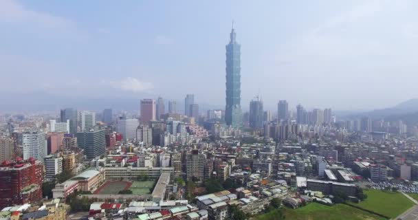 4 k Flygfoto över finansiella distriktet i staden av Taipei, Taiwan — Stockvideo