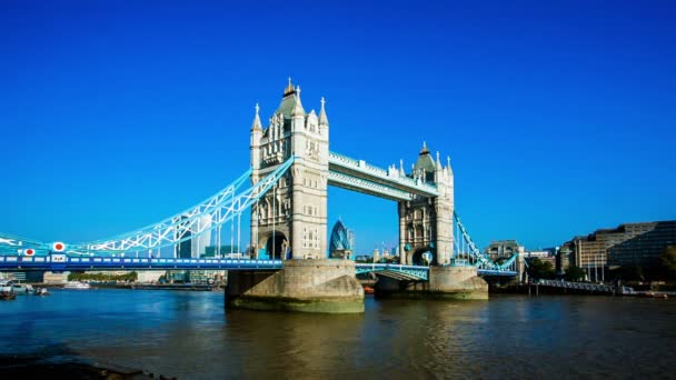 Ponte Torre Com Belo Céu Londres Reino Unido — Vídeo de Stock