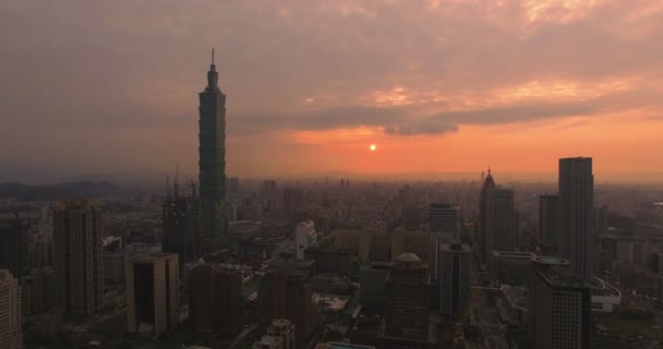 Luchtfoto van Financial Center in Taipei — Stockvideo