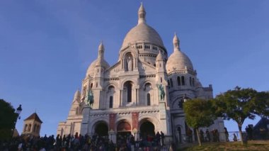 Kutsal kalbin bazilikası, Paris.