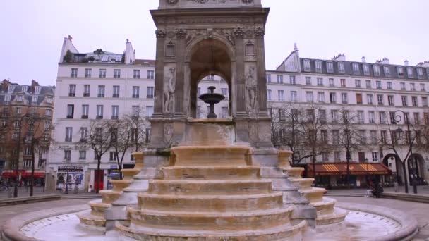 Fontaine Des Innocents Монументальная Общественная Достопримечательность Расположенная Месте Жюль Белье — стоковое видео