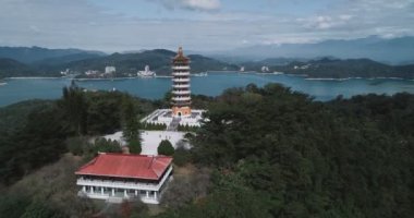 Nantou 'daki Pa Cien Pagoda' nın güzelliği, Tayvan Pacien pagoda, Güneş Ay Gölü, Nantou, Tayvan