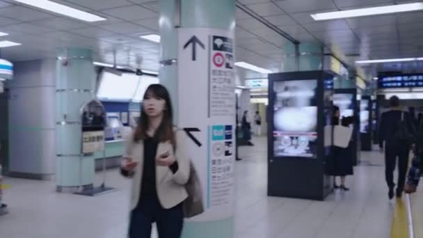 Asiatiques Dans Métro Tokyo Japon — Video