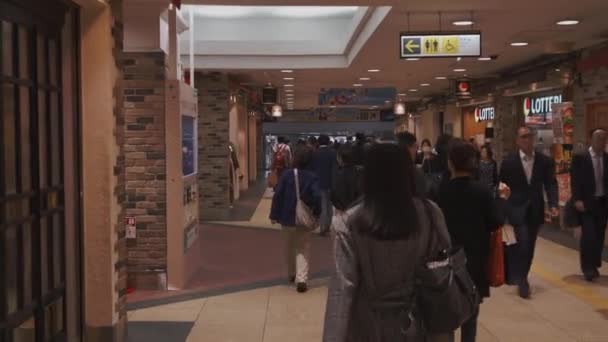 Tokyo Giappone Persone Che Camminano Nel Distretto Roppongi Tokyo Giappone — Video Stock