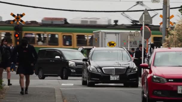 Kanagawa Japonsko Stanice Kamakura Kokomae Železniční Úrovňový Přejezd Nebo Fumikiri — Stock video