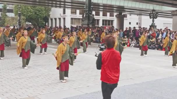 Танцы Lion Фестивале Miaoli Lane Dragon Bombing Традиция Тайване Время — стоковое видео