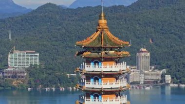 Nantou 'daki Pa Cien Pagoda, Tayvan Pacien pagoda, Güneş Ay Gölü, Nantou, Tayvan