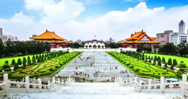 National Theater and Concert Hall, Chiang Kai Shek (CKS) memorial hall in Taipei City, Taiwan — Stock Video