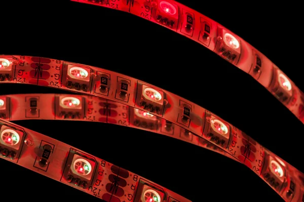 Taśmy LED rgb, kolor czerwony, z bliska — Zdjęcie stockowe