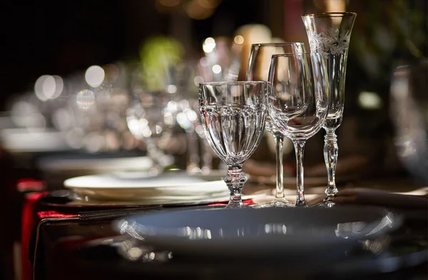 Mumlar ve çiçekler ile ayarlayarak tablosunu ayarla