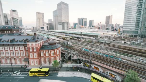 Прототип Японського Поїзда Прибуває Відправляється Токійського Залізничного Вокзалу Автомобільного Автобусного — стокове відео