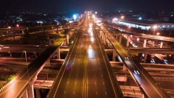 Gece Asya Otoyol Otoyol Üzerindeki Araç Trafiğinin Hızlandırılmış Sürati Insansız — Stok video