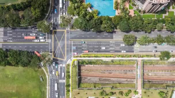 Caducidad Del Tráfico Automóviles Por Encima Del Cruce Carreteras Zona — Vídeo de stock