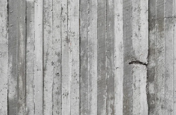 Textura de encofrado de madera estampado en una pared de hormigón crudo — Foto de Stock