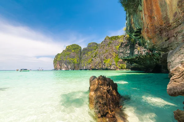 泰国菲菲岛玛雅湾景观 — 图库照片