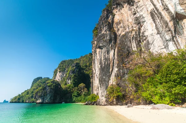 Bahía de Koh Hong, Mar de Andamán - Tailandia — Foto de Stock