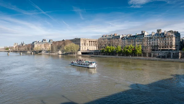 Boat tour on Seine river in Paris, France — Stock Photo, Image