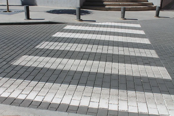 Yaya geçidi yayalar için