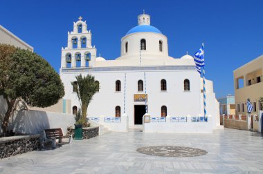 Santorini, Yunanistan Kilisesi.