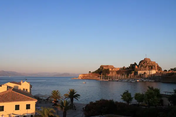 Yunanistan 'da güzel bir akşam