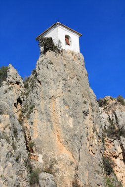 Kaya bizden. İspanya.