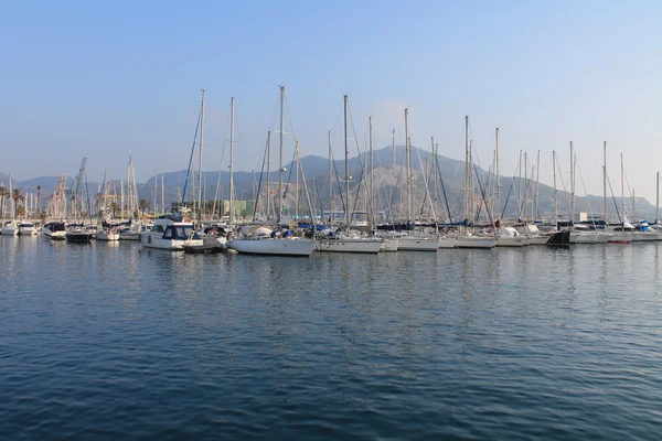 İspanya. Deniz Yat ile