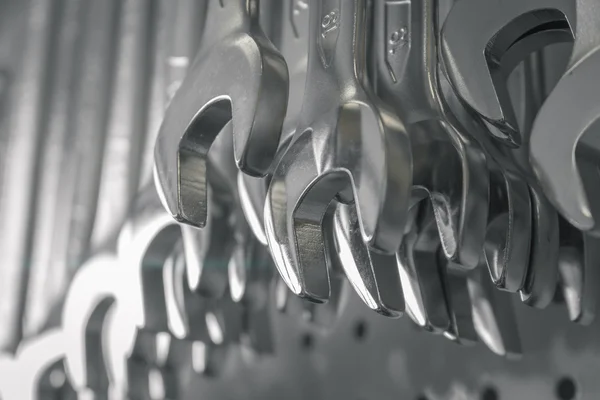 İngiliz anahtarı metal anahtarlar