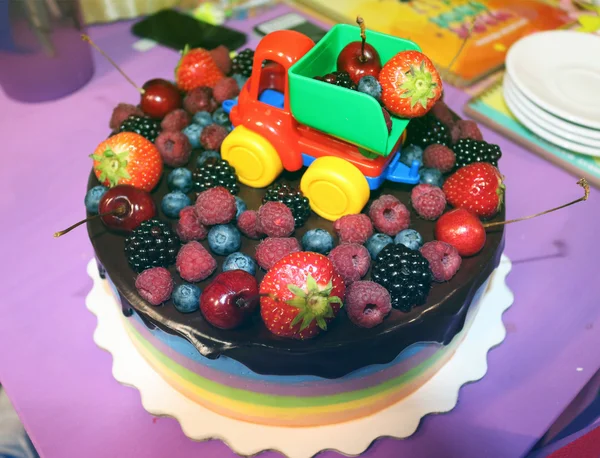 çilek ile güzel pasta