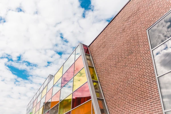 Moderne winkelcentrum van baksteen — Stockfoto