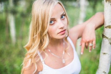 Onun dışında park gün batımı ile vaktinizi kız