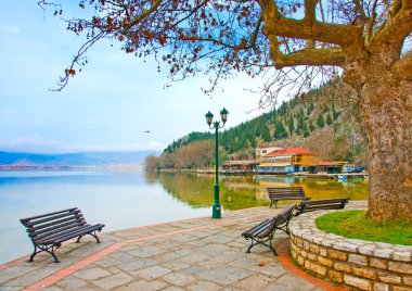 Yunanistan güzel göl