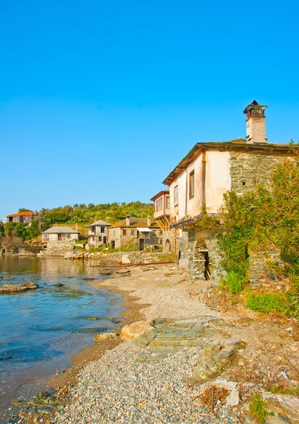Old houses by the sea — Stock Photo, Image